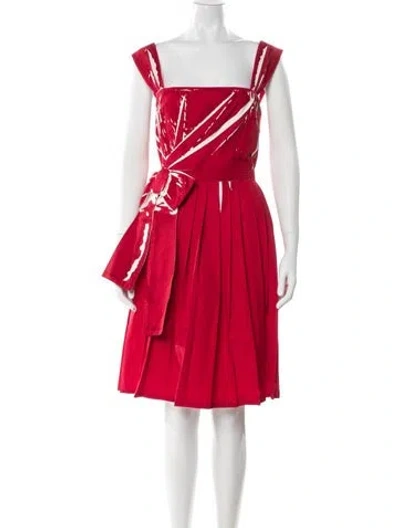 Pre-owned Prada 2018 Knee-length Dress In Red
