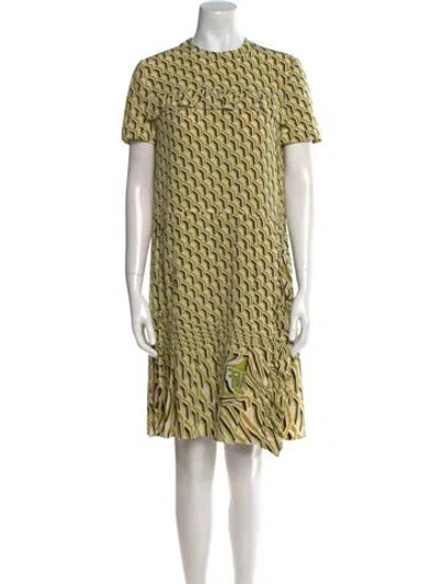 Pre-owned Prada 2019 Knee-length Dress In Green