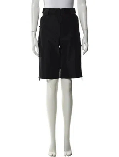 Pre-owned Prada 2019 Knee-length Shorts In Green