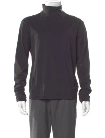 Pre-owned Prada 2022 Enameled Metal Triangle T-shirt In Black