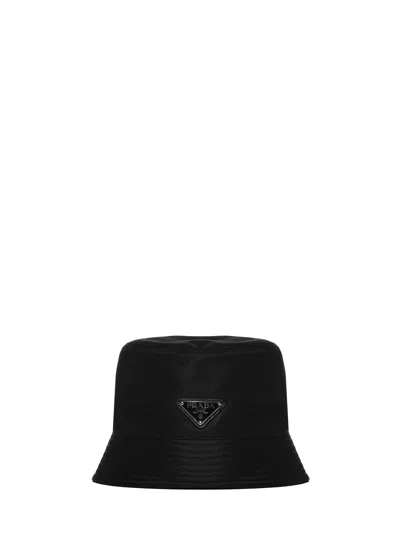 Prada 2hc1372dmif0002 Re-nylon Bucket Hat In Black