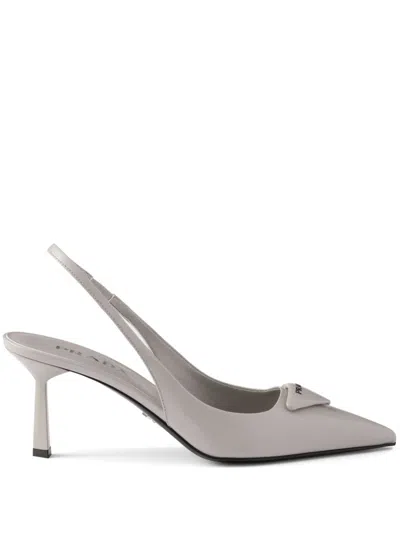 Prada 75mm Triangle-logo Pumps In 灰色