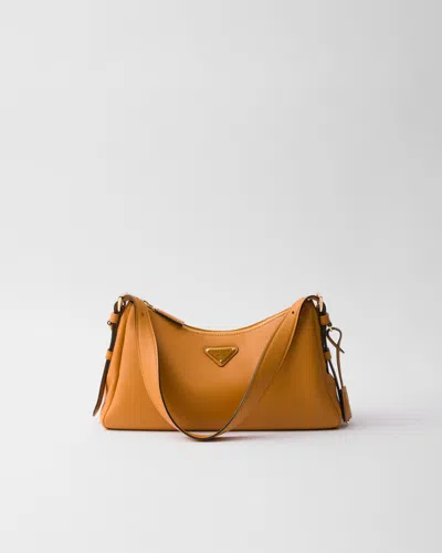 Prada Mittelgrosse  Aimée Schultertasche Aus Leder In Amber