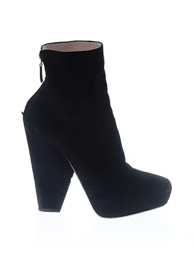 Pre-owned Prada Ankle Boots In Black