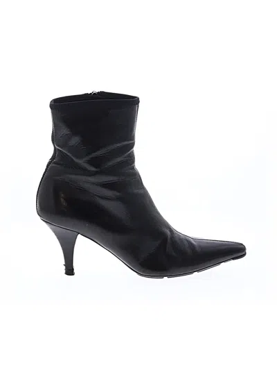 Pre-owned Prada Ankle Boots In Black