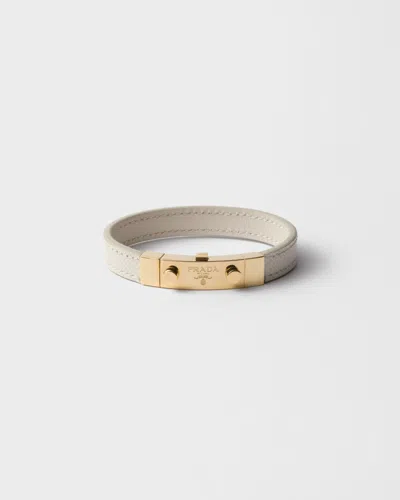 Prada Armband Aus Saffiano-leder In Brown