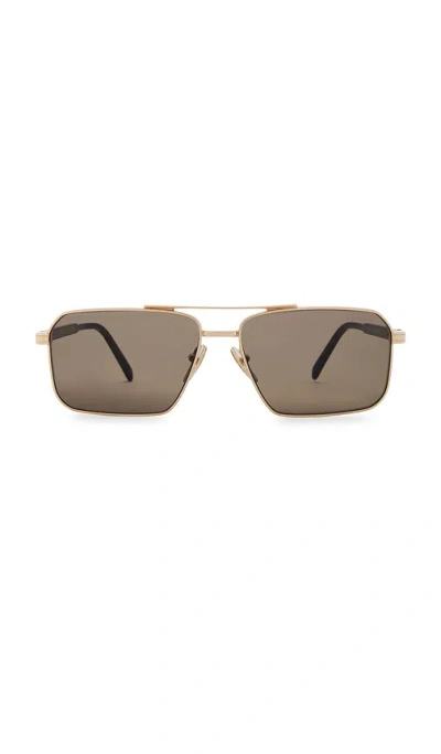 Prada Aviator Sunglasses In 金色