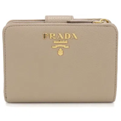 Pre-owned Prada Beige Leather Wallet (bi-fold) ()