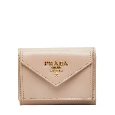 Pre-owned Prada Beige Leather Wallet (tri-fold) ()