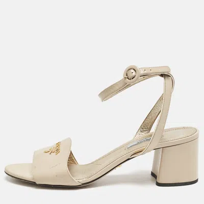 Pre-owned Prada Beige Patent Leather Logo Ankle Strap Sandals Size 40