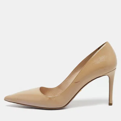 Pre-owned Prada Beige Saffiano Patent Leather Pointed Toe Pumps Size 40.5