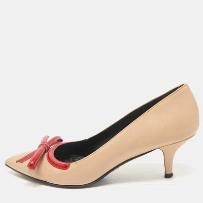 Pre-owned Prada Beige/red Patent Leather Pointed Toe Bow Pumps Size 39
