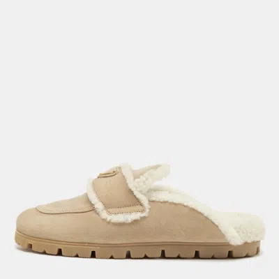 Pre-owned Prada Beige/white Shearling And Suede Mules Size 40 In Sand
