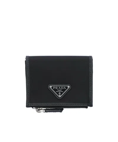 Prada Bifold Wallet In Black