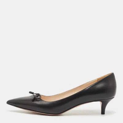 Pre-owned Prada Black Leather Bow Pointed Toe Kitten Heel Pumps Size 38.5