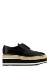 Prada Scarpe Stringate In Pelle Nera  Donna In Nero