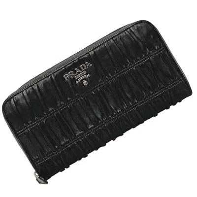 Pre-owned Prada Black Leather Long Wallet (bi-fold) ()