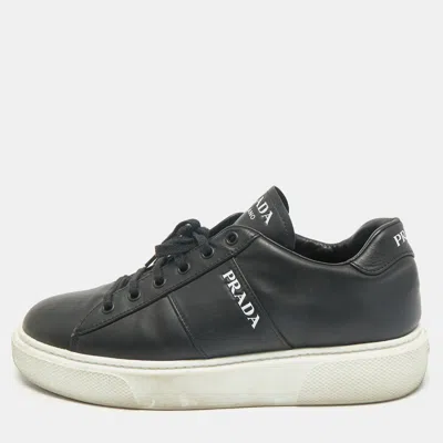 Pre-owned Prada Black Leather Low Top Sneakers Size 39.5