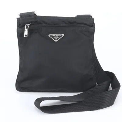 Pre-owned Prada Black Leather Nylon Shoulder Bag ()