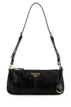 Prada Re-edition 2002 Medium Leather Shoulder Bag In Nero