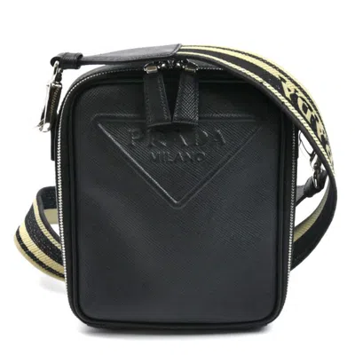 Pre-owned Prada Black Leather Shoulder Bag ()