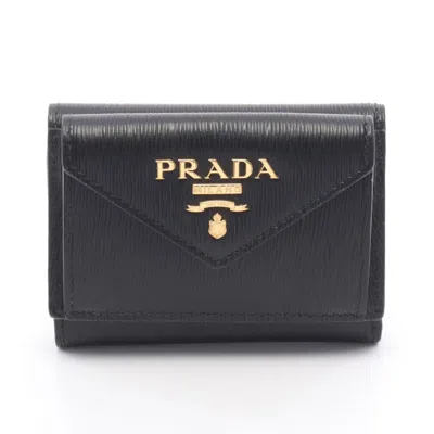 Pre-owned Prada Black Leather Wallet (tri-fold) ()