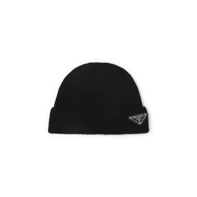 PRADA BLACK LOGO BEANIE HAT