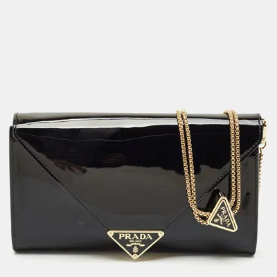 Pre-owned Prada Black Patent Leather Enamel Triangle Logo Wallet On Chain