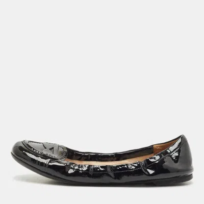 Pre-owned Prada Black Patent Leather Scrunch Ballet Flats Size 37