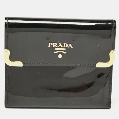 Pre-owned Prada Black Patent Leather Trifold Wallet