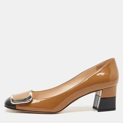 Pre-owned Prada Black/beige Patent Leather Buckle Block Heel Pumps Size 38.5
