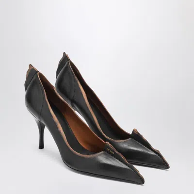 Prada Black/tan Antique Leather Pumps