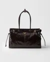 Prada Bonnie Extragrosse Handtasche Aus Leder In Brown