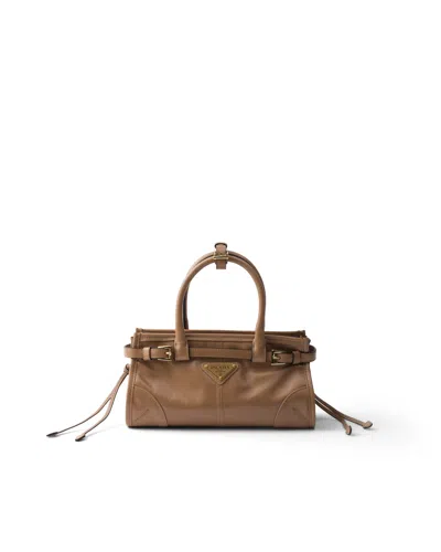 Prada Bonnie Mini-handtasche Aus Leder In Brown