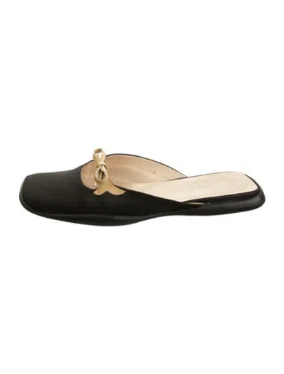 Pre-owned Prada Bow Accents Mules In Black