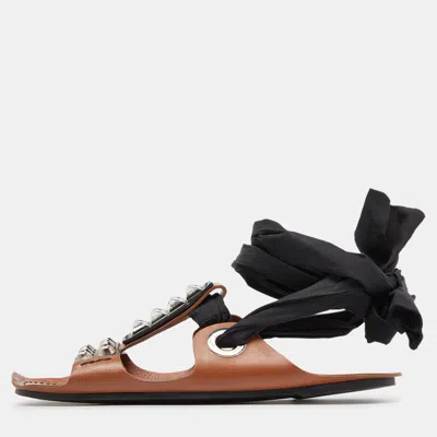 Pre-owned Prada Brown/black Leather Studded Ribbon Flat Sandals Size 39