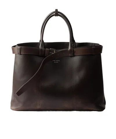 Prada Buckle Tasche Aus Nappa-leder In Cordovan