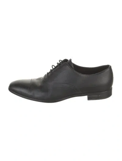 Pre-owned Prada Canvas Oxfords In Black