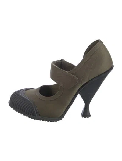 Pre-owned Prada Canvas Pumps In Multi