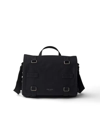 Prada Schultertasche Aus Canvas In Black