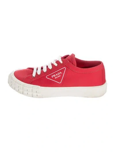 Pre-owned Prada Canvas Sneakers In Red