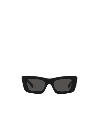 PRADA PRADA EYEWEAR CAT-EYE FRAME SUNGLASSES