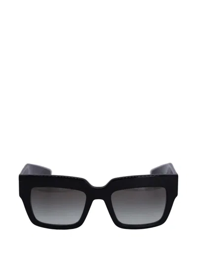 Pre-owned Prada Cat-eye Sunglasses In Black