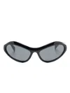 Prada Klassische Cat-eye-sonnenbrille In Schwarz