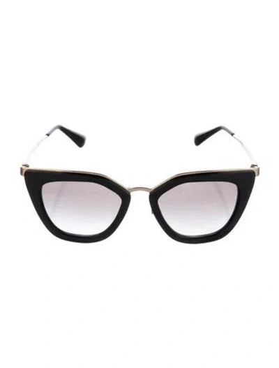 Pre-owned Prada Cat-eye Gradient Sunglasses