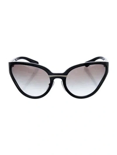 Pre-owned Prada Cat-eye Gradient Sunglasses In Black