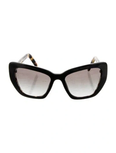 Pre-owned Prada Cat-eye Gradient Sunglasses In Black