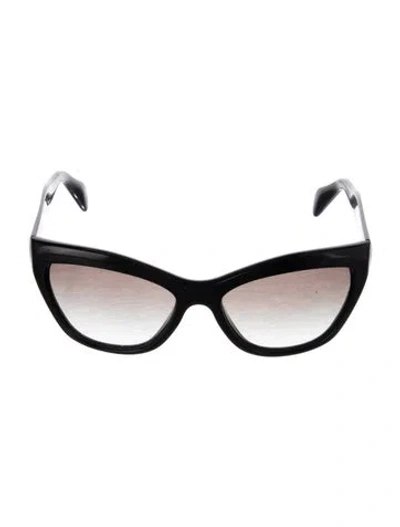 Pre-owned Prada Cat-eye Gradient Sunglasses In Black