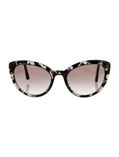 Pre-owned Prada Cat-eye Gradient Sunglasses In Black