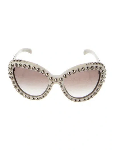 Pre-owned Prada Cat-eye Gradient Sunglasses In Black